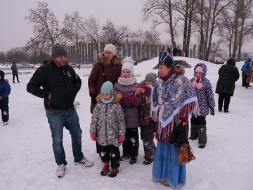 Новогодние забавы в пулковском парке (05-01-2019 г.)